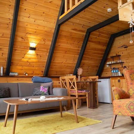 Teona Kartepe Bungalov Exteriér fotografie