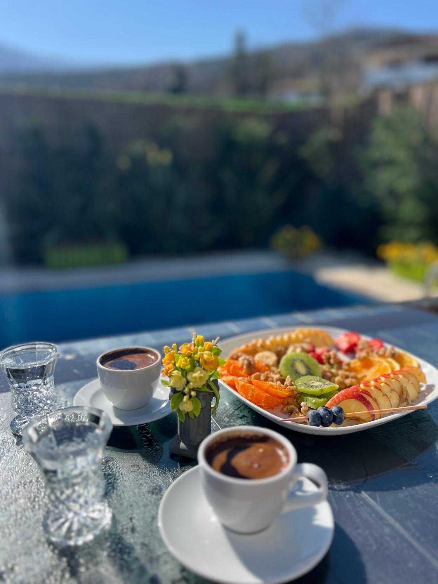 Teona Kartepe Bungalov Exteriér fotografie